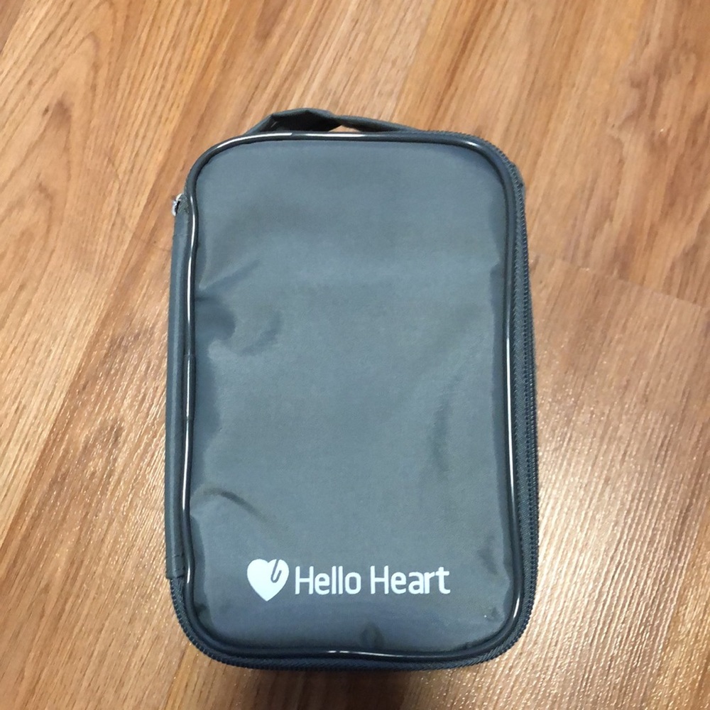 NWOT Hello Heart Blood Pressure Monitor